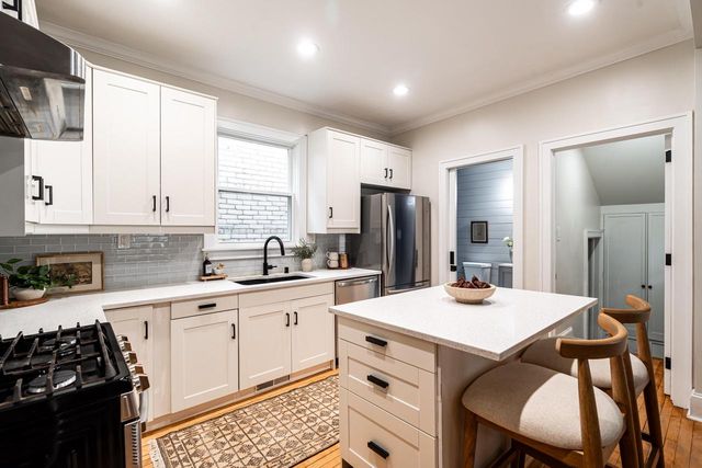 2006 Rusk AVENUE, Milwaukee, WI 53207