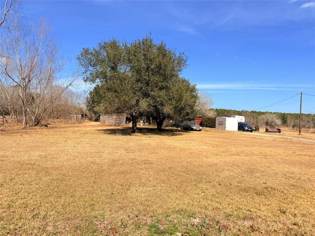 518 County Road 677, Dayton, TX 77535