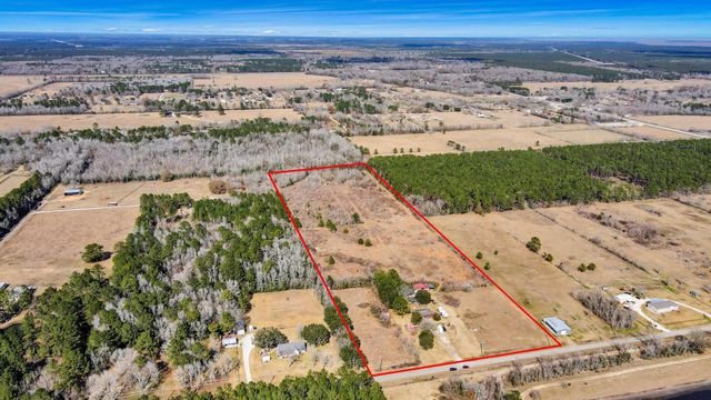 518 County Road 677, Dayton, TX 77535