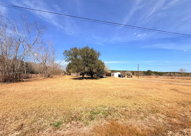 518 County Road 677, Dayton, TX 77535