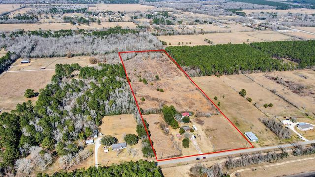 518 County Road 677, Dayton, TX 77535