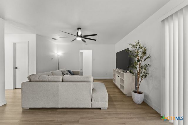 2706 Zephyr Road, Killeen, TX 76543