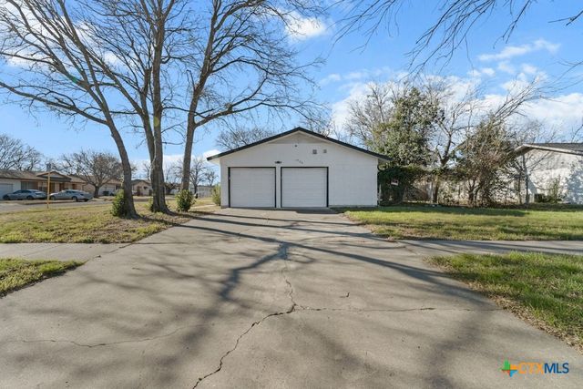 2706 Zephyr Road, Killeen, TX 76543