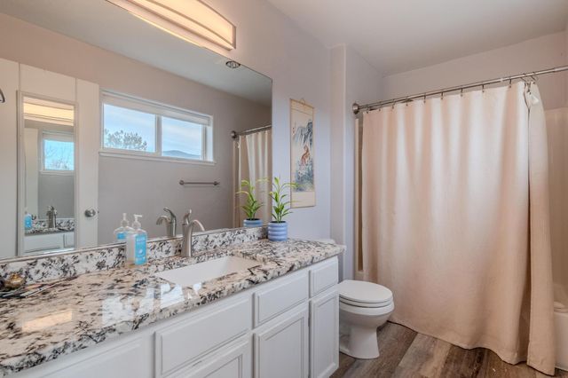 144 Crocker Street, Ashland, OR 97520