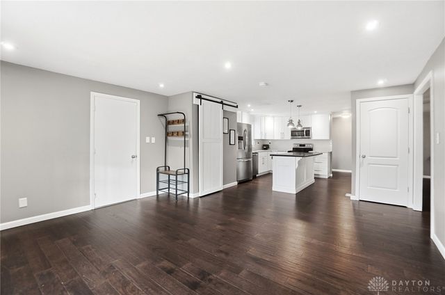 1478 Kensington Drive, Bellbrook, OH 45305