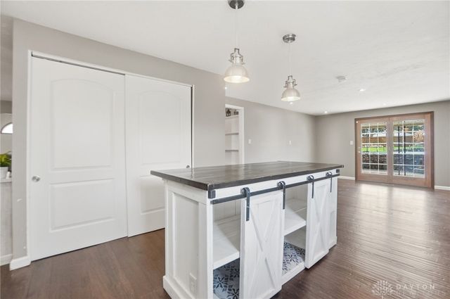 1478 Kensington Drive, Bellbrook, OH 45305