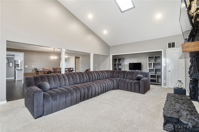 1478 Kensington Drive, Bellbrook, OH 45305