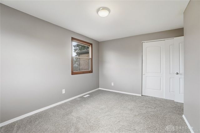 1478 Kensington Drive, Bellbrook, OH 45305