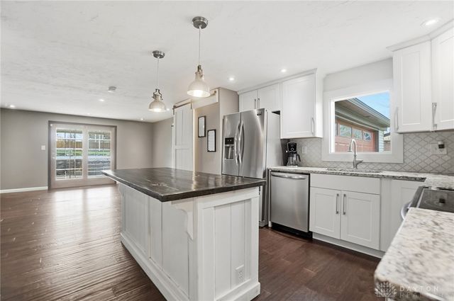 1478 Kensington Drive, Bellbrook, OH 45305