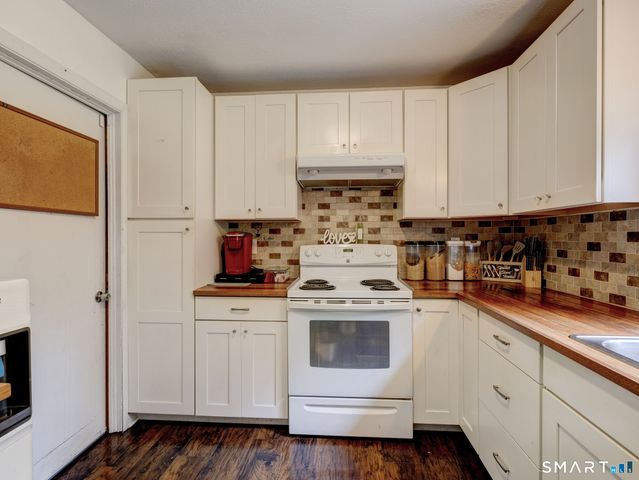 142 Root Road, Coventry, CT 06238