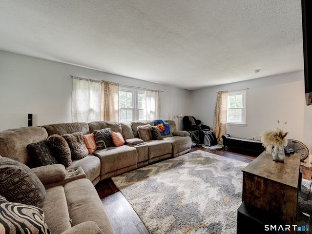 142 Root Road, Coventry, CT 06238