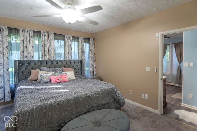 828 Brookside Lane, Plainfield, IN 46168