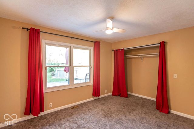 828 Brookside Lane, Plainfield, IN 46168