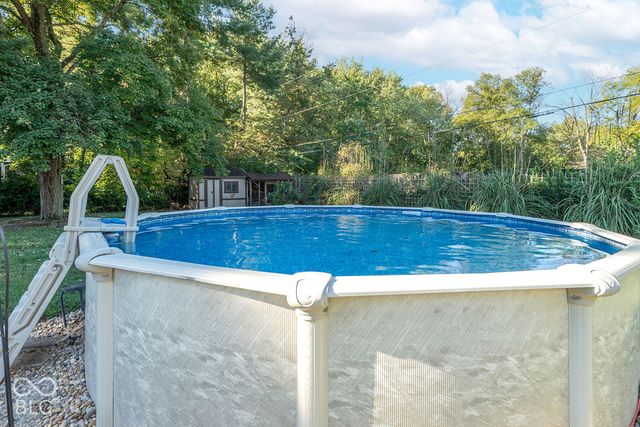 828 Brookside Lane, Plainfield, IN 46168