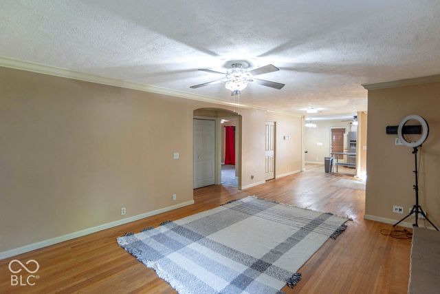 828 Brookside Lane, Plainfield, IN 46168