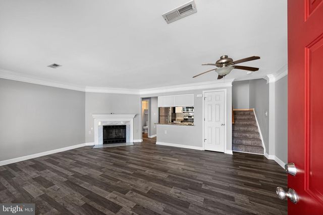 12125 SALEMTOWN DR, Woodbridge, VA 22192