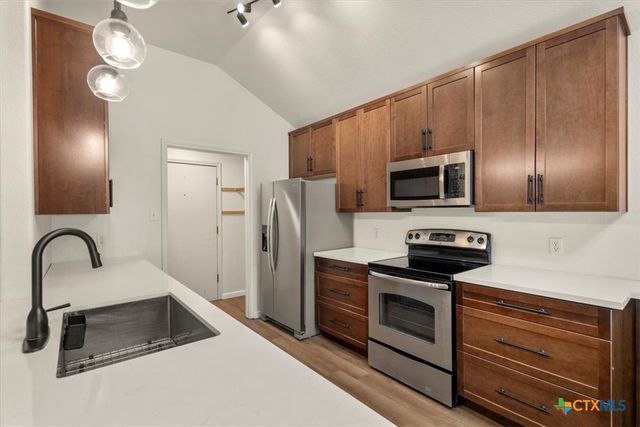 808 Samuel Drive, Belton, TX 76513
