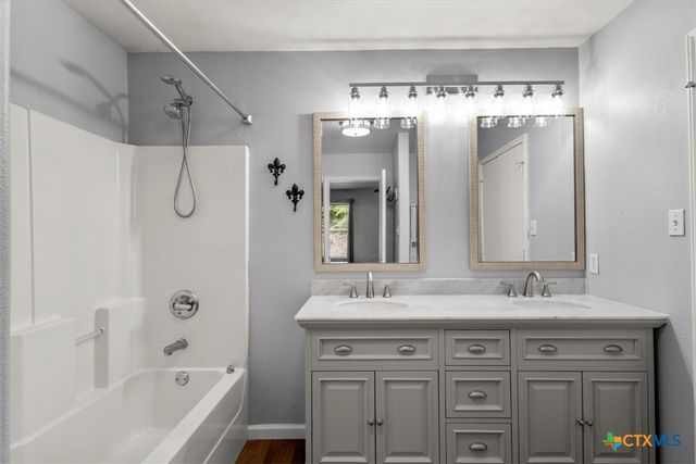 808 Samuel Drive, Belton, TX 76513
