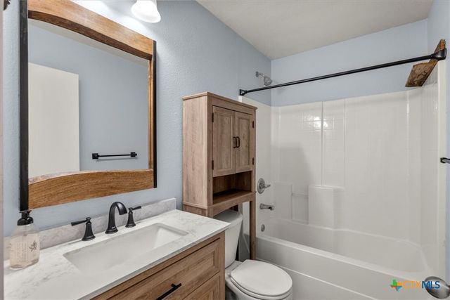 808 Samuel Drive, Belton, TX 76513