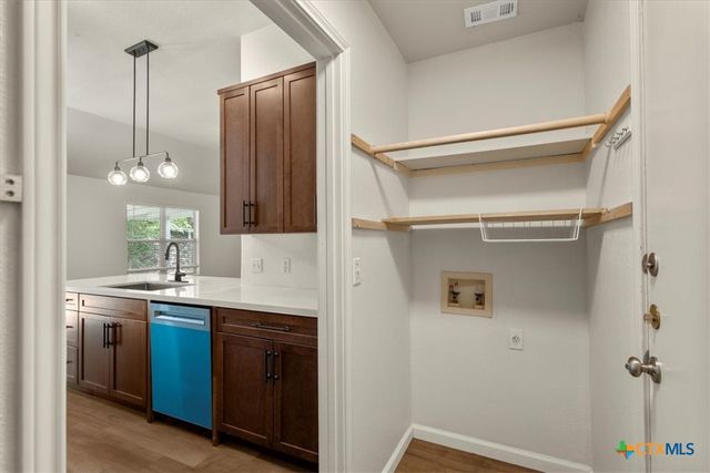 808 Samuel Drive, Belton, TX 76513