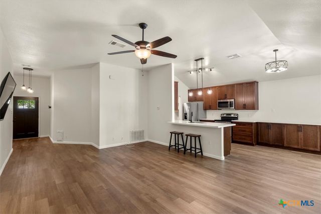 808 Samuel Drive, Belton, TX 76513
