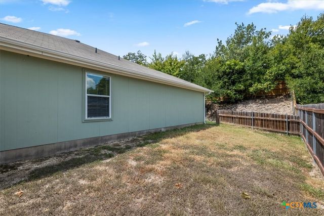 808 Samuel Drive, Belton, TX 76513