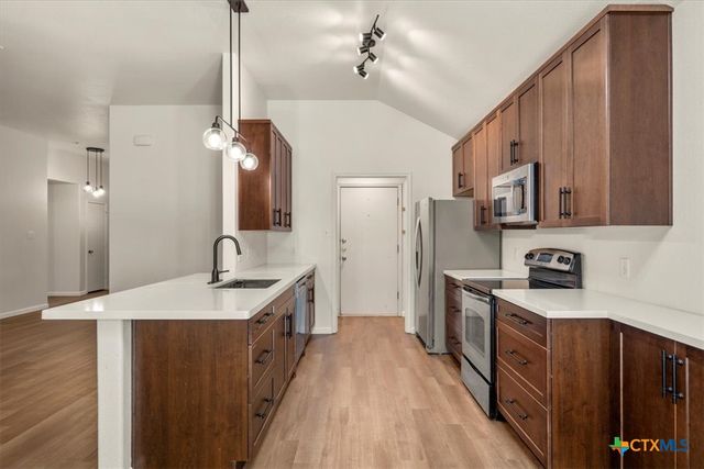 808 Samuel Drive, Belton, TX 76513