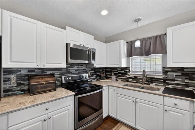 4808 Habersham Lane, Summerville, SC 29485