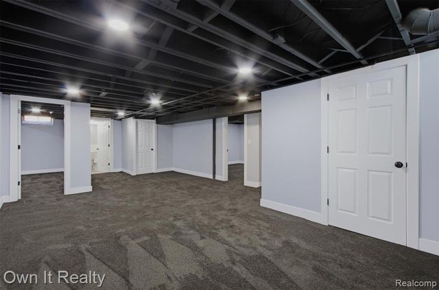 23700 Marlow Street, Oak Park, MI 48237