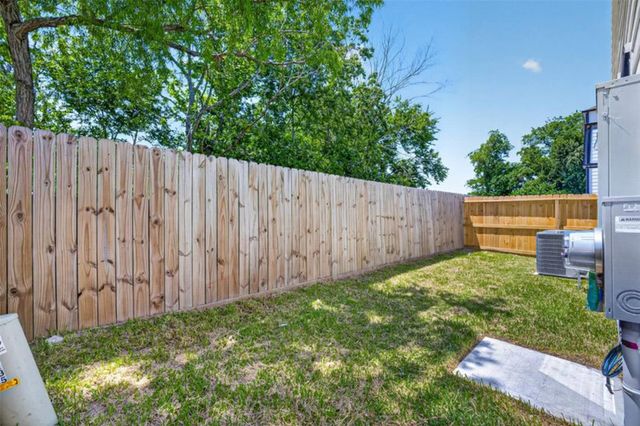 8135 Esther Acres Lane, Houston, TX 77088