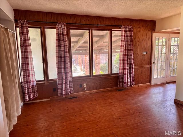 6413-6415 Bradley Avenue, St Louis, MO 63139