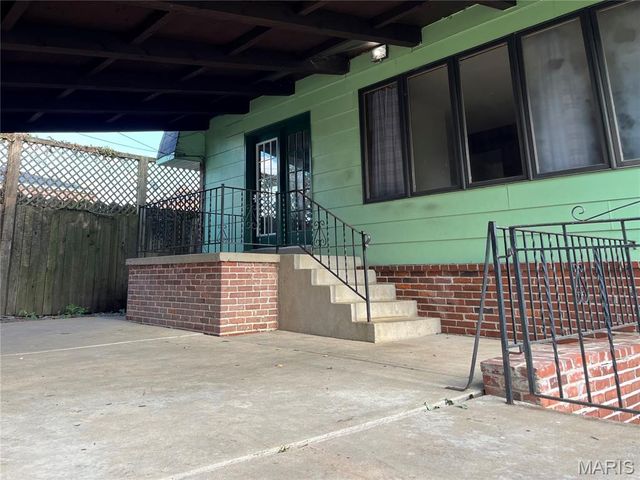 6413-6415 Bradley Avenue, St Louis, MO 63139