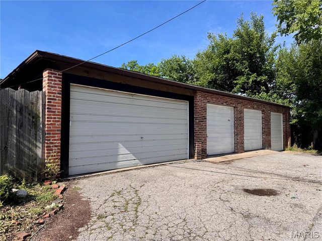 6413-6415 Bradley Avenue, St Louis, MO 63139