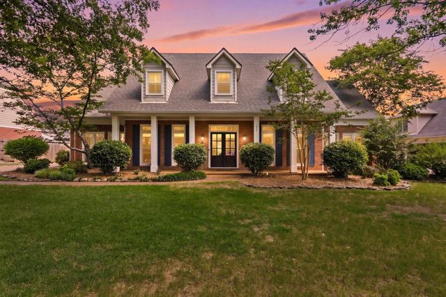 1030 COURTFIELD CV, Collierville, TN 38017