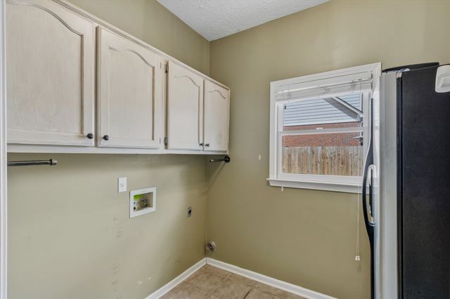 1030 COURTFIELD CV, Collierville, TN 38017