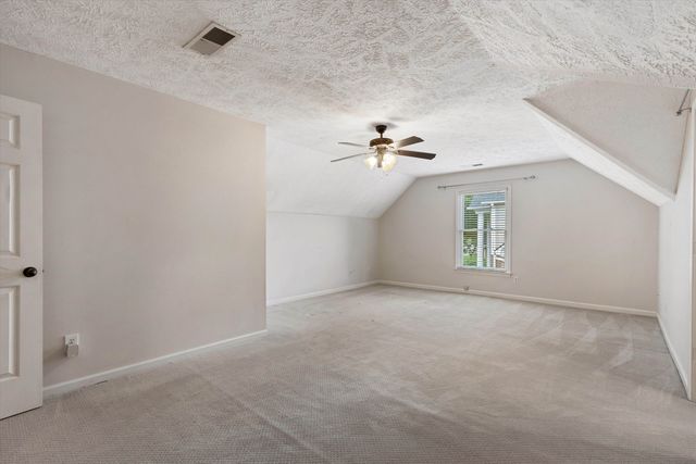 1030 COURTFIELD CV, Collierville, TN 38017
