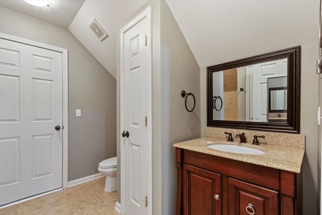 1030 COURTFIELD CV, Collierville, TN 38017