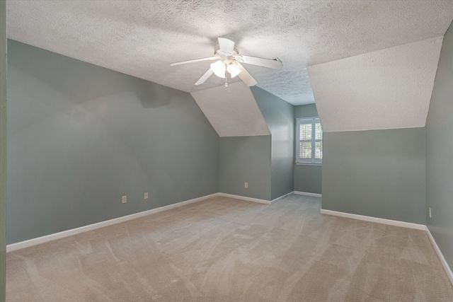 1030 COURTFIELD CV, Collierville, TN 38017