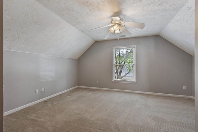 1030 COURTFIELD CV, Collierville, TN 38017