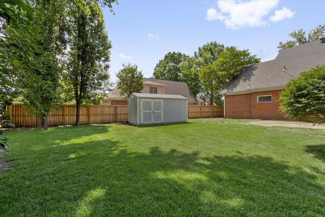 1030 COURTFIELD CV, Collierville, TN 38017