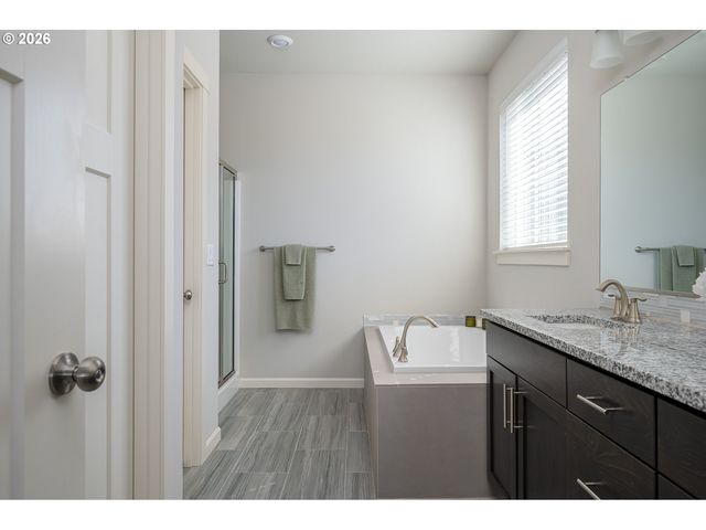 37451 PINK St, Sandy, OR 97055