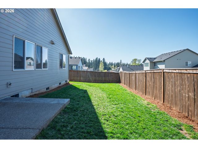 37451 PINK St, Sandy, OR 97055