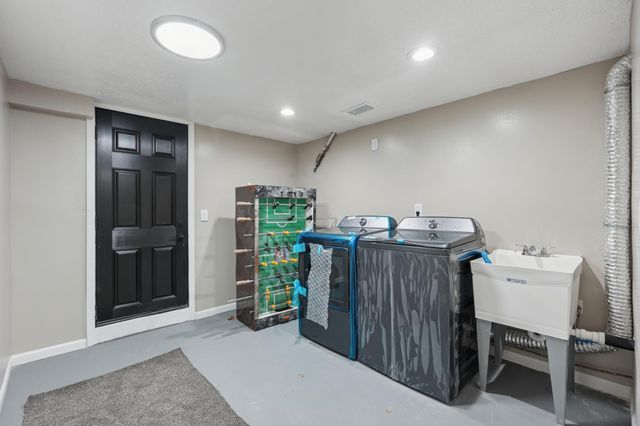 761 Bartelmy Lane N, Maplewood, MN 55119