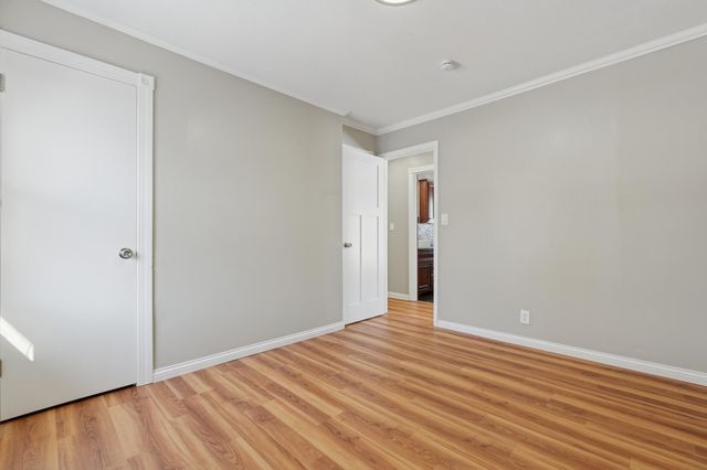 761 Bartelmy Lane N, Maplewood, MN 55119