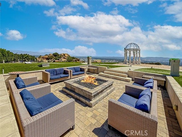 10200 Lilac, Chatsworth (los Angeles), CA 93063