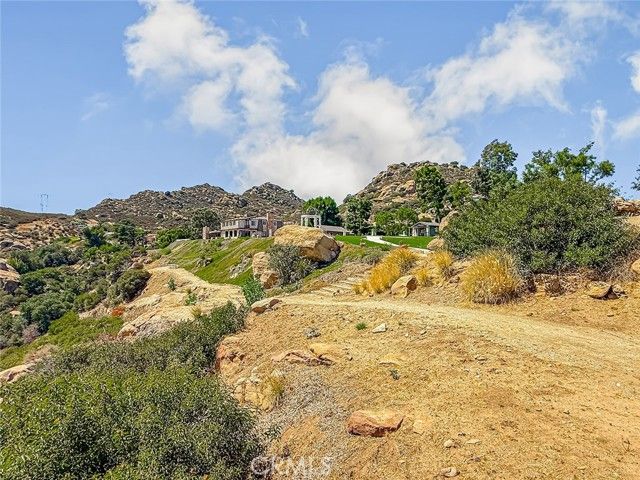 10200 Lilac, Chatsworth (los Angeles), CA 93063