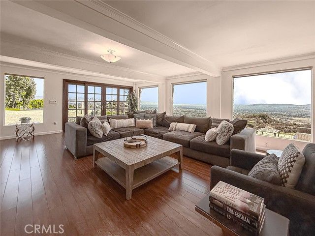 10200 Lilac, Chatsworth (los Angeles), CA 93063