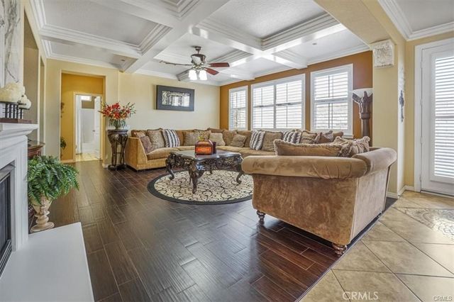5003 THORNBERRY WAY, Fontana, CA 92336
