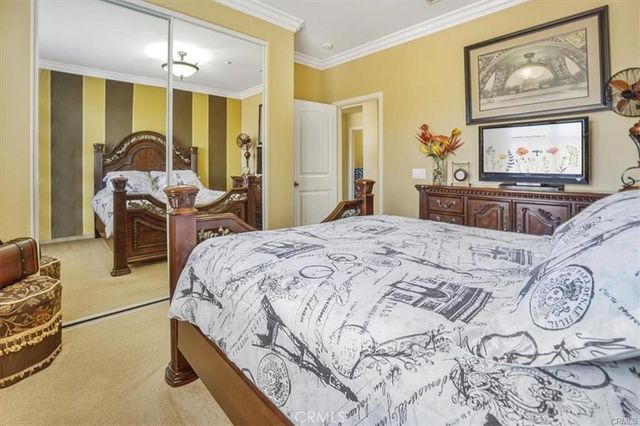 5003 THORNBERRY WAY, Fontana, CA 92336