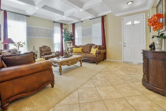 5003 THORNBERRY WAY, Fontana, CA 92336